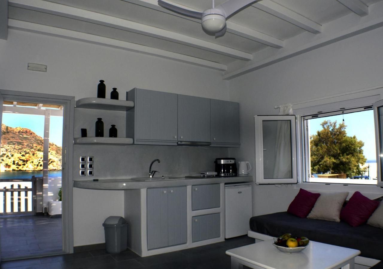 Seashell Mandrakia Sea View Villa Exterior foto